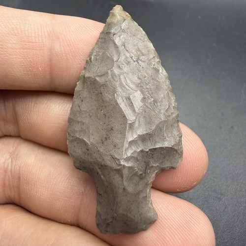 Very fine bolen arrowhead - very, bolen?