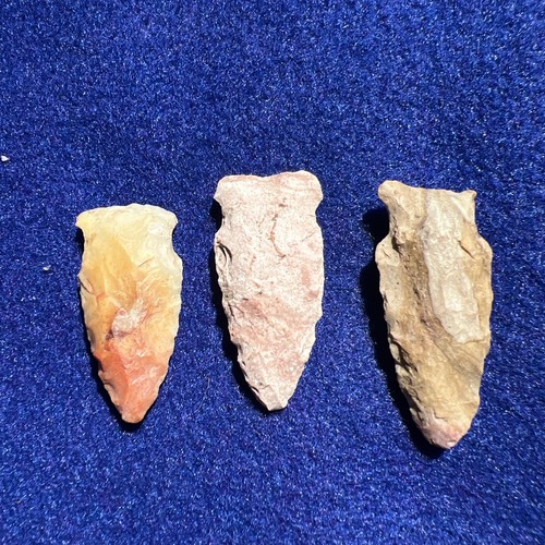Authentic arrowhead lot 3 - lot, of